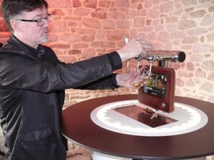 En Bretagne, près de Quimper (Finistère), Jean-François Istin est l'inventeur de la tireuse à bière connectée, une première mondiale. (Photo : © Côté Quimper)
