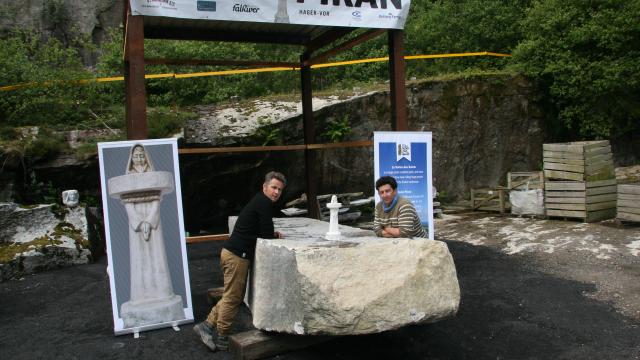 Vallée des Saints : le centième géant traversera la Manche